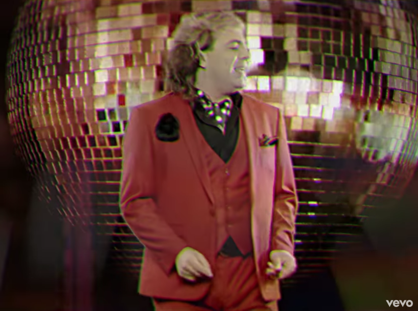 Cristian Castro homenajea a Juan Gabriel