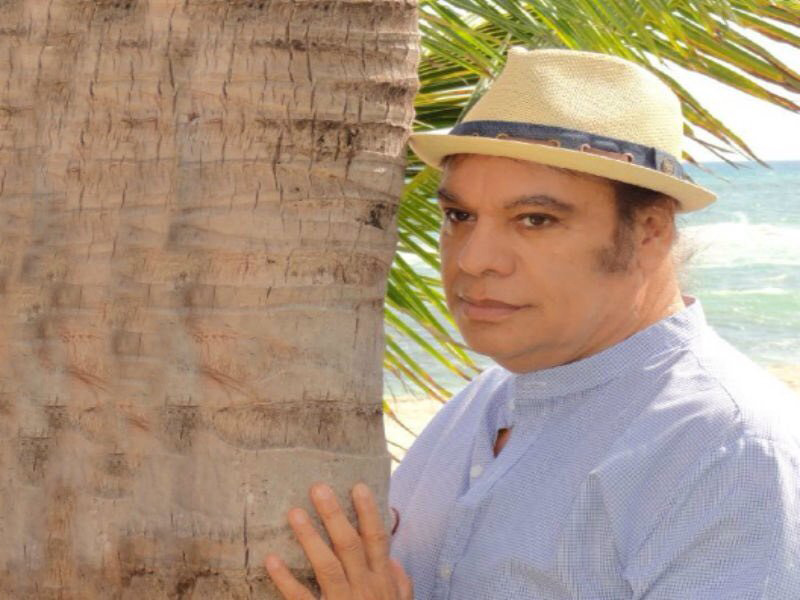 Meme Juan Gabriel Playa