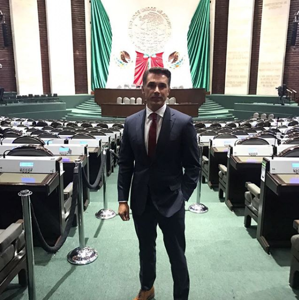 Sergio mayer cobrará menos como diputado