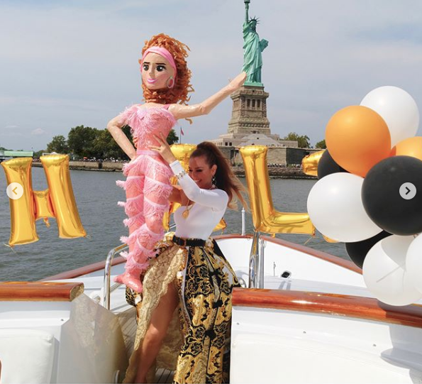 Thalia celebra su cumpleaños número 47