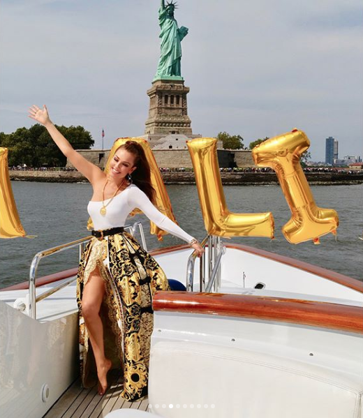 Thalia celebra su cumpleaños número 47