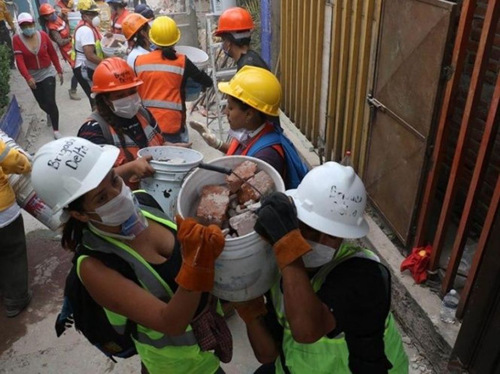 Recordamos a los hÃ©roes del 19S