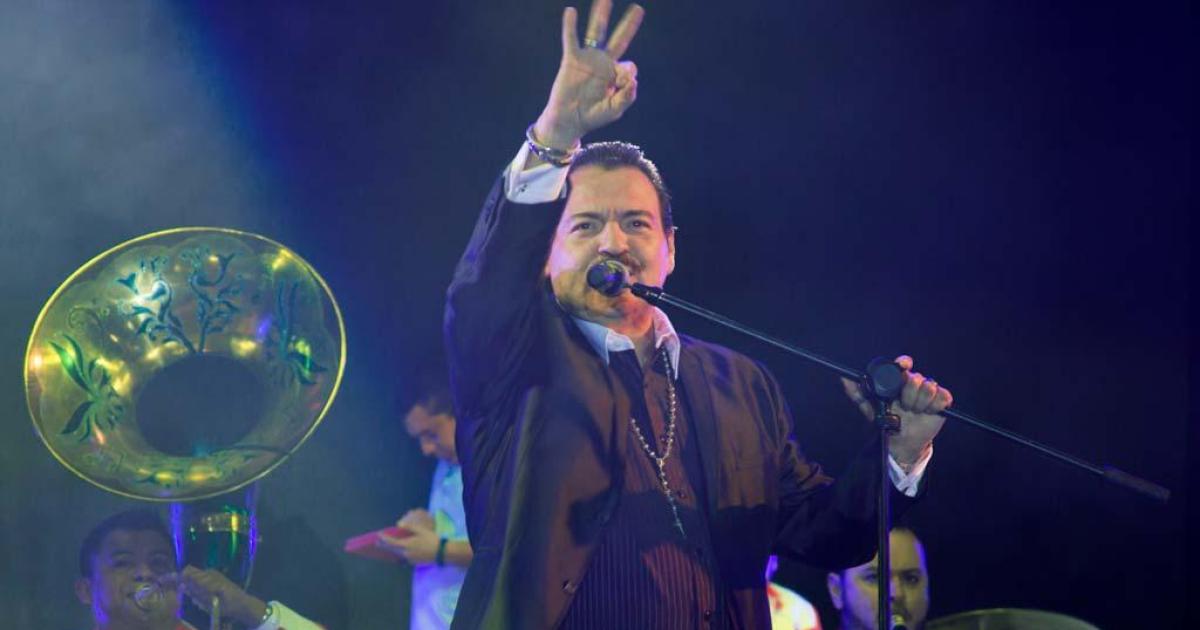 Julio Preciado se encuentra hospitalizado de gravedad