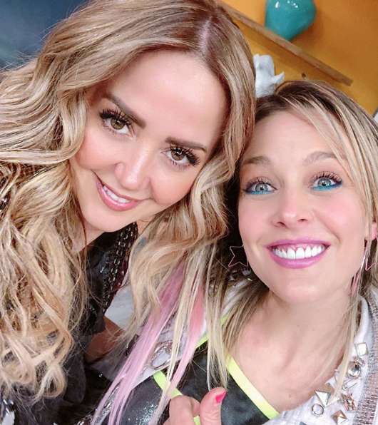 Fey y Andrea Legarreta se enganchan en Hoy