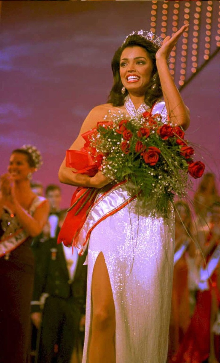 Muere Chelsi Smith Miss Universo 1995