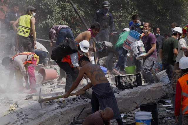Recordamos a los hÃ©roes del 19S