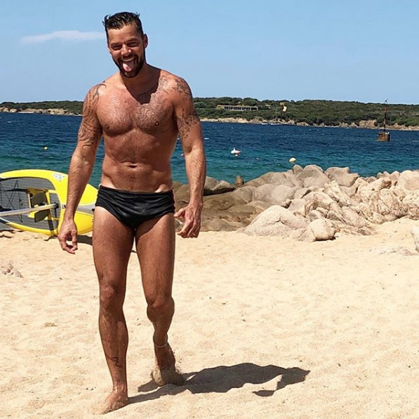 Ricky Martin mantuvo romance con un periodista
