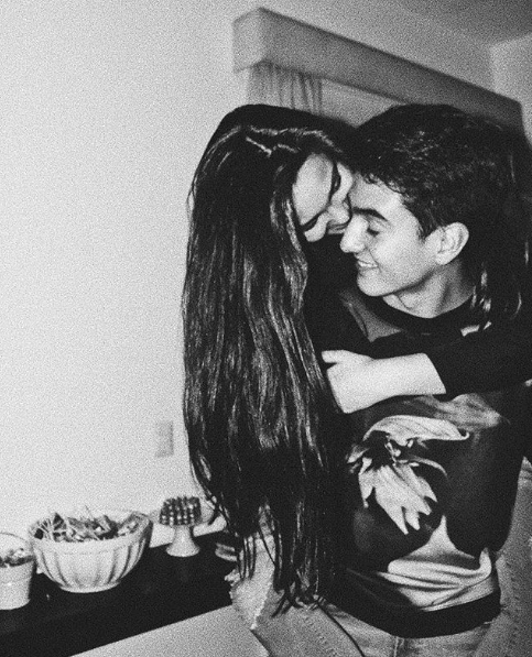 Sebastián Poza y Ximena Suárez