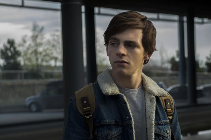 Así se ven los personajes del remake de Sabrina