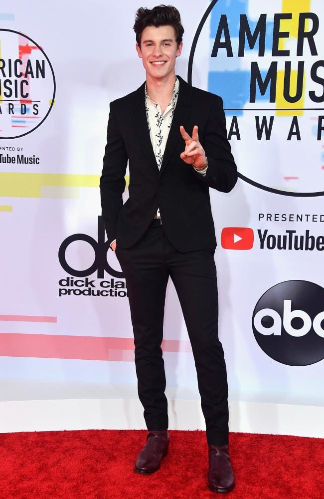 Los mejor y peor vestidos de los American Music Awards 2018