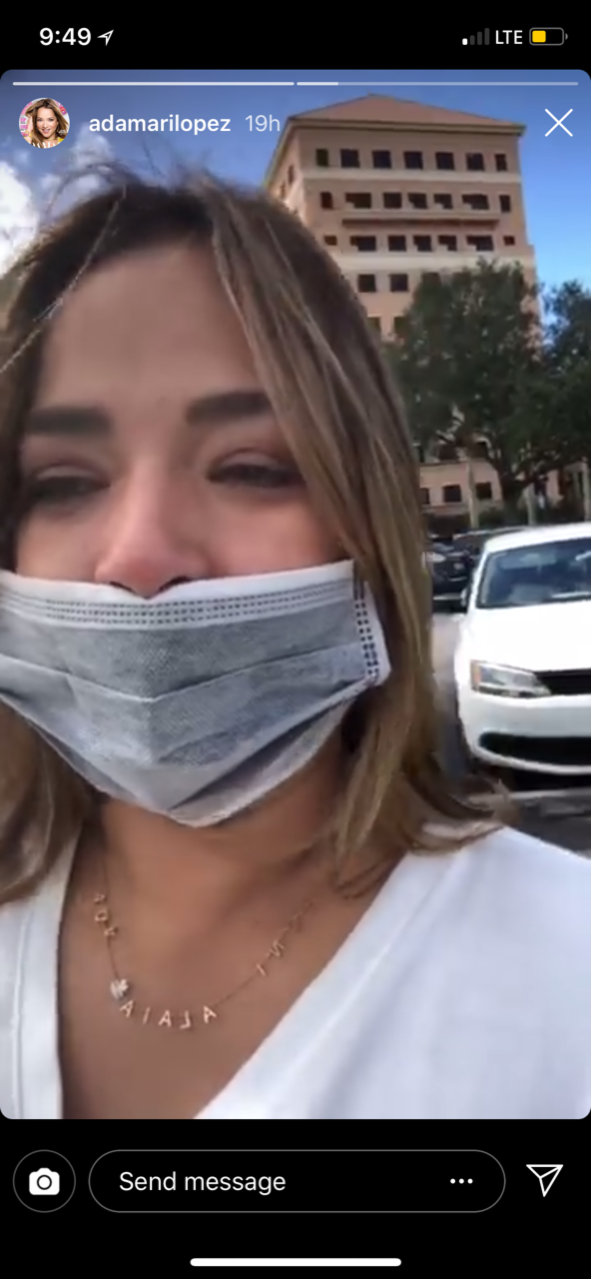 Adamari Lopez estuvo hospitalizada