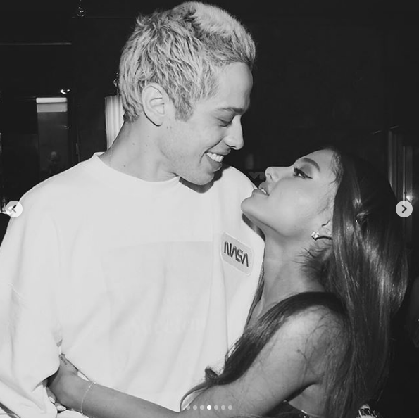 Ariana Grande y Pete davison terminan