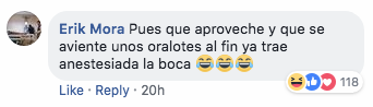 Chica se aplica relajante anal en los labios