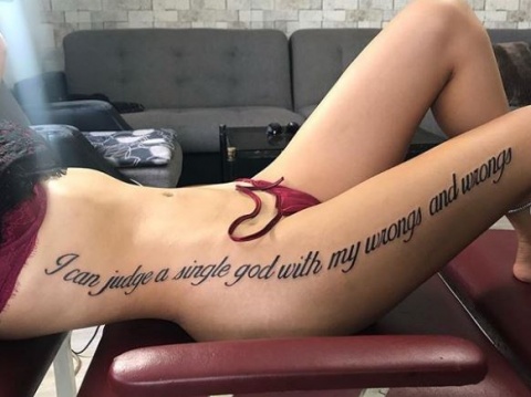Se hizo un tatuaje traducido por Google y todo salió mal