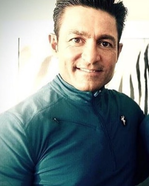 Fernando Colunga reaparece en foto de Andrea Legarreta