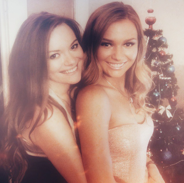Irina Baeva tiene una hermana gemela
