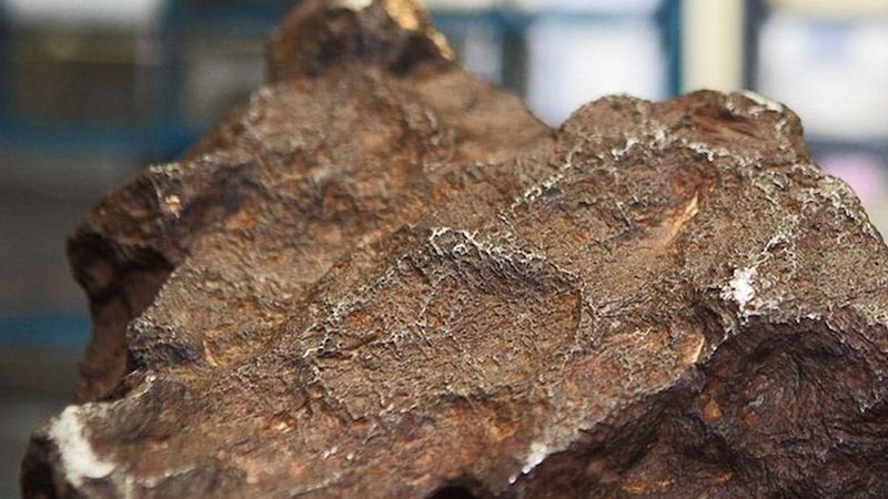 meteorito-tope-puerta-100-mil-dolares-cnn