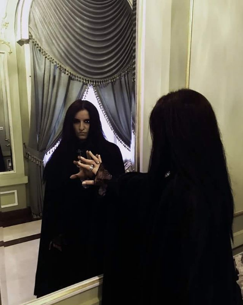 Mujer Vampira en Rumania
