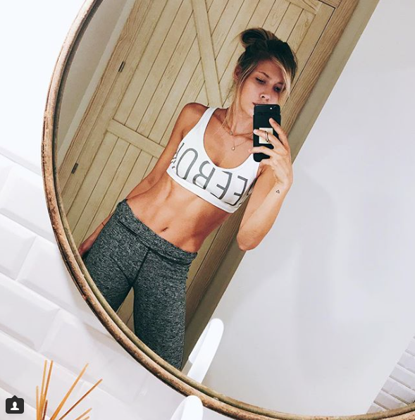 Hija Luis Miguel y Eiza González: a guerra de los leggings