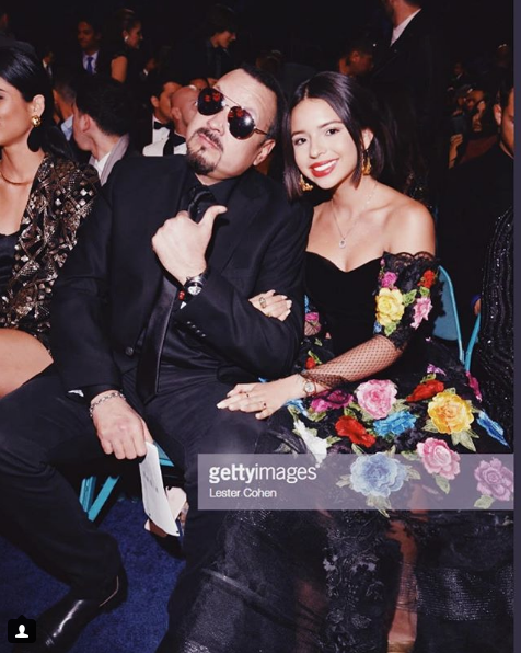 Pepe Aguilar dice que ella todavía no puede tener novio