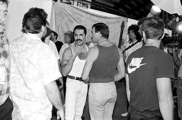 Bohemian Rhapsody no mostró a Jim y Freddie Mercury juntos