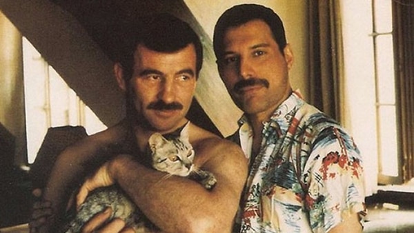 Bohemian Rhapsody no mostró a Jim y Freddie Mercury juntos