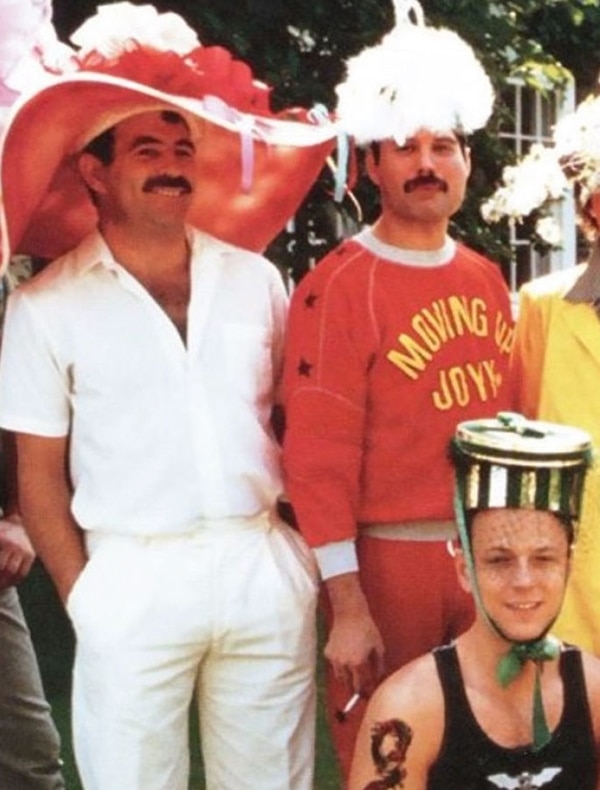 Bohemian Rhapsody no mostró a Jim y Freddie Mercury juntos