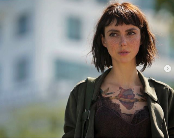 Natalia Tellez sorprende con tatuaje