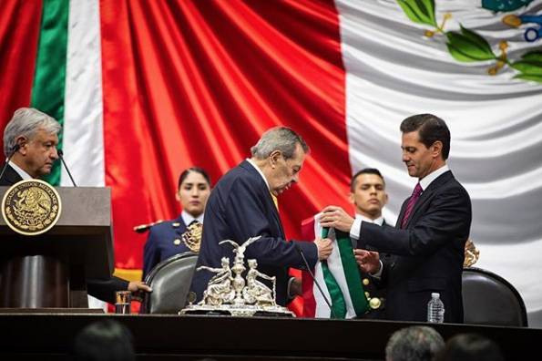 Enrique Peña Nieto se divoricia