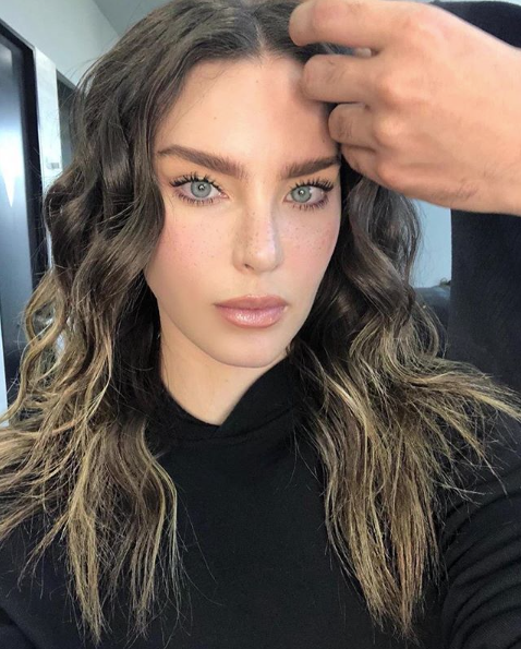 Belinda y Danna Paola se enfrentan en redes por pecas