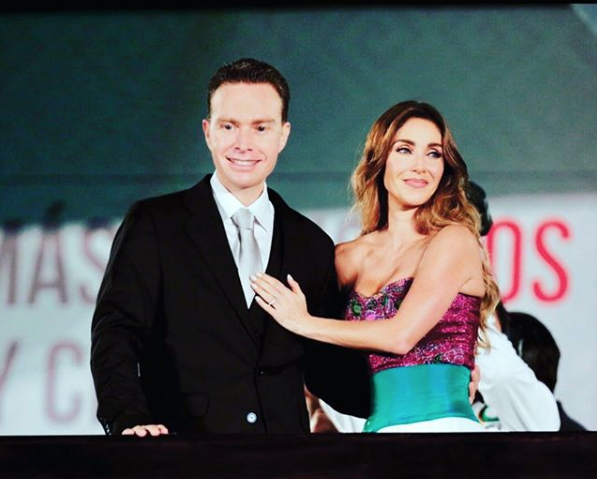AnahÃ­ revela que se comiÃ³ su placenta
