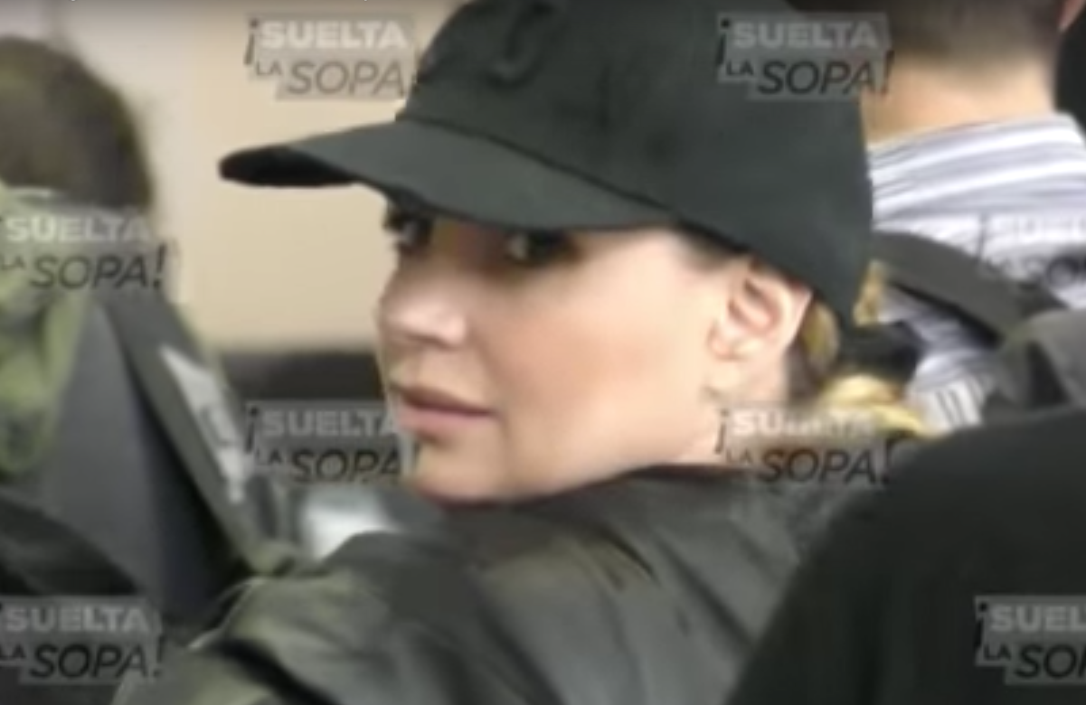 Angélica Rivera reaparece en aeropuerto de Los Ángeles