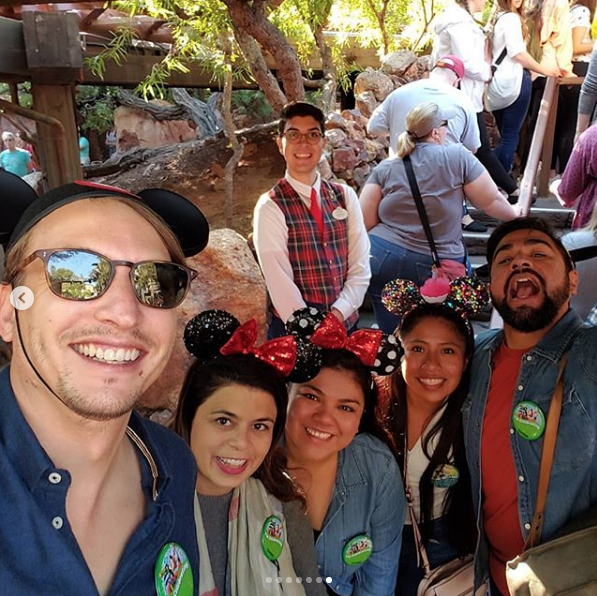 Así festejó su cumpleaños Yallitza Aparicio