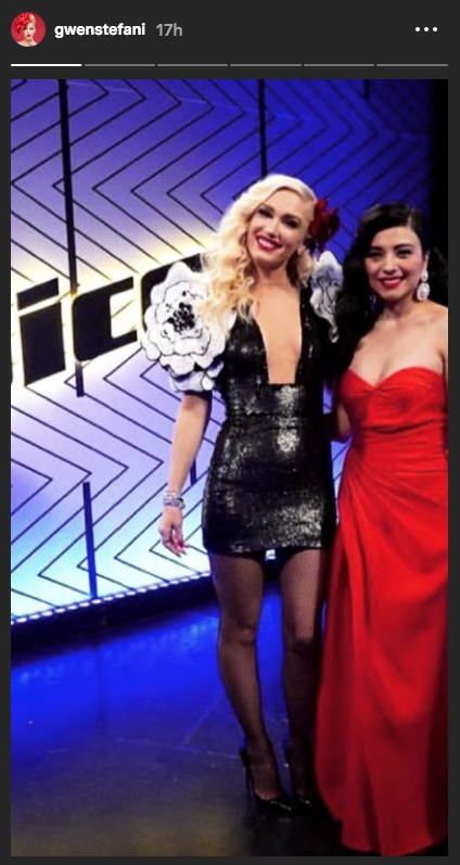 Gwen Stefani y Mon Laferte cantan juntas cancion navideña