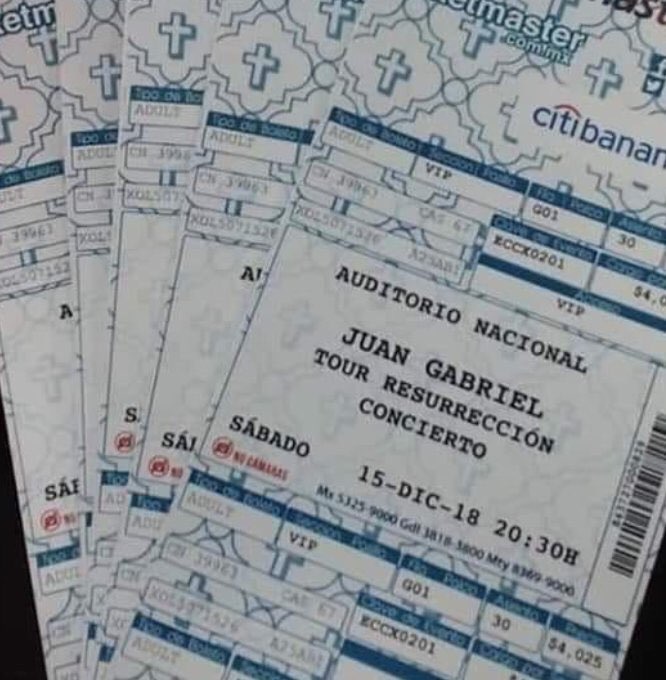 Memes por resurrección de Juan Gabriel