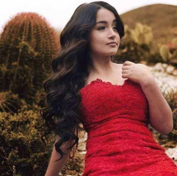 Retiran visa a Rubi la quinceañera