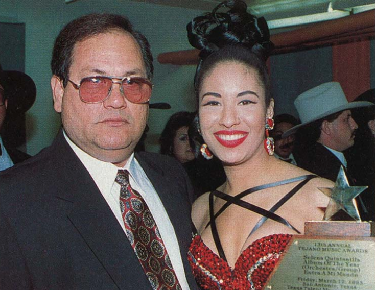Viudo de Selena pierde pleito contra Abraham Quintanilla