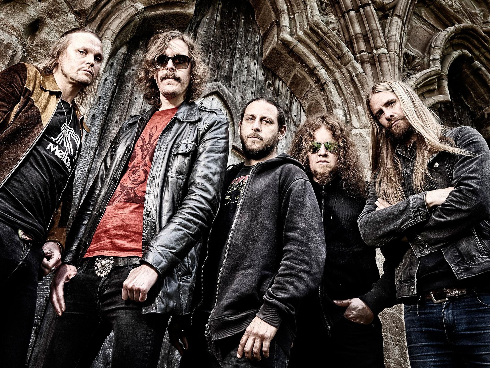 Colaboración entre Chester Bennington y Lamb of God