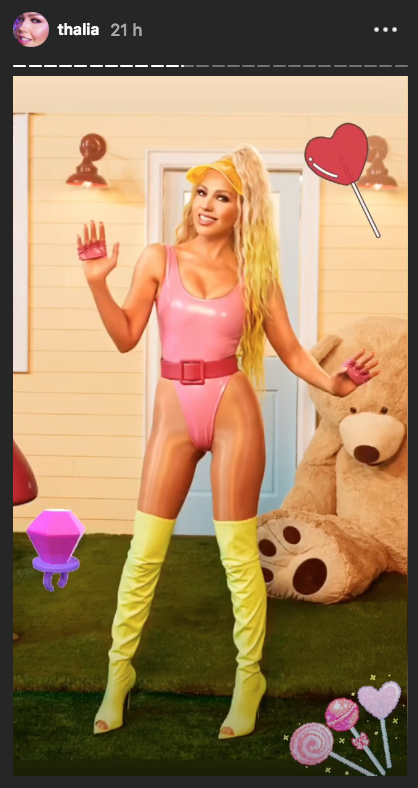 Thalía anuncia nuevo video musical vestida como Barbie