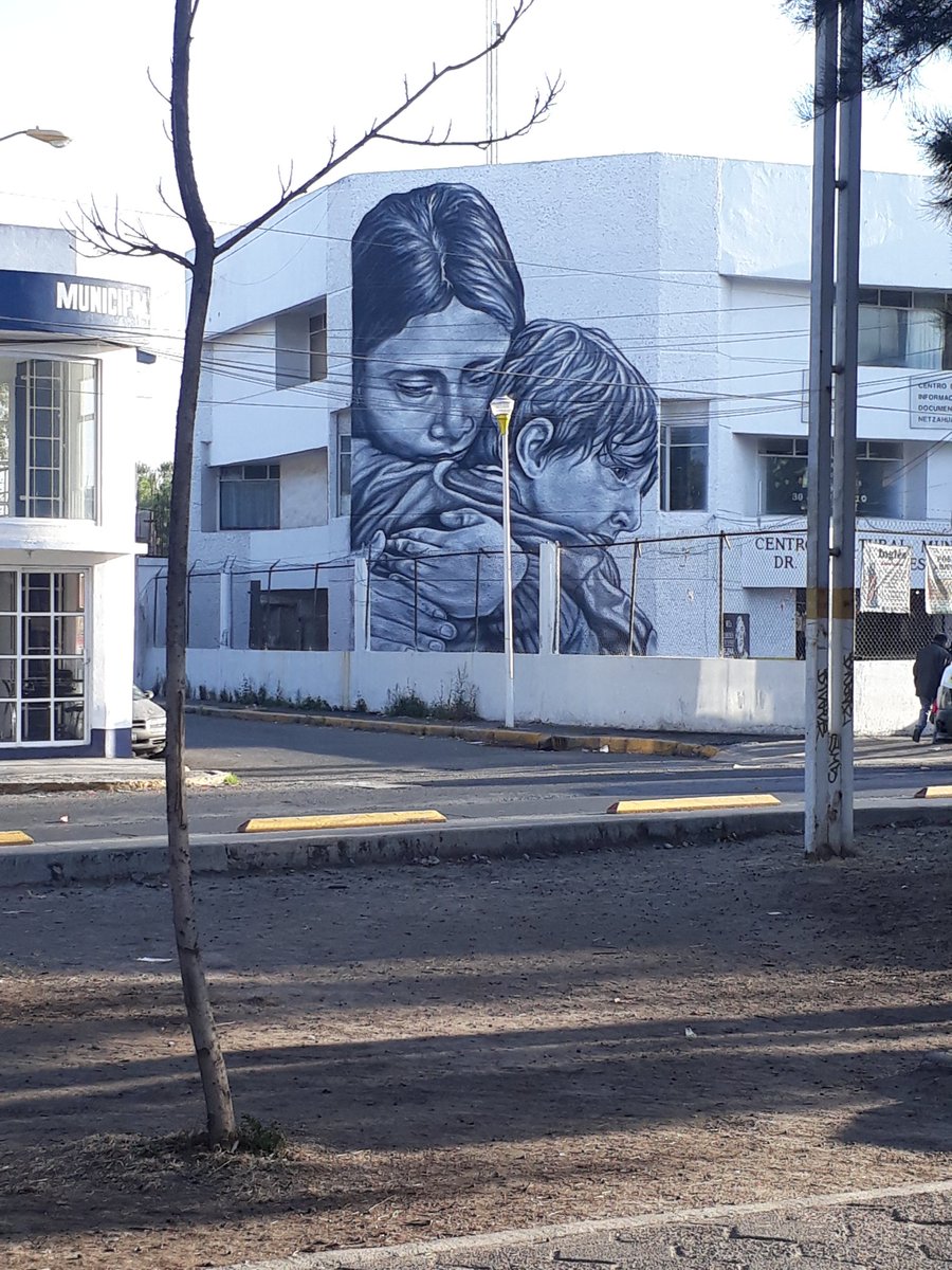 Yalitza Aparicio aparece en murales monumentales en cdmx