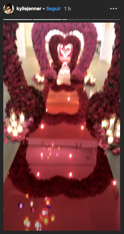 Kylie Jenner recibe regalo por adelantado de 14 de febrero