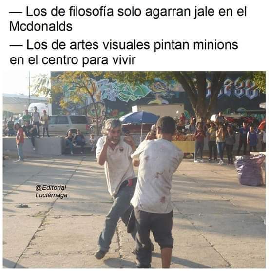 Memes niños peléandose por mamá
