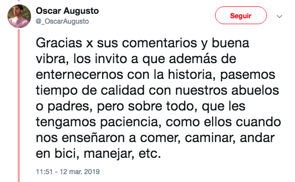 Joven ayuda a conductor de la tercera edad en Didi