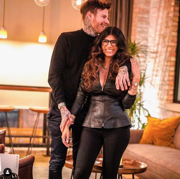 Mia Khalifa se compromete con su novio