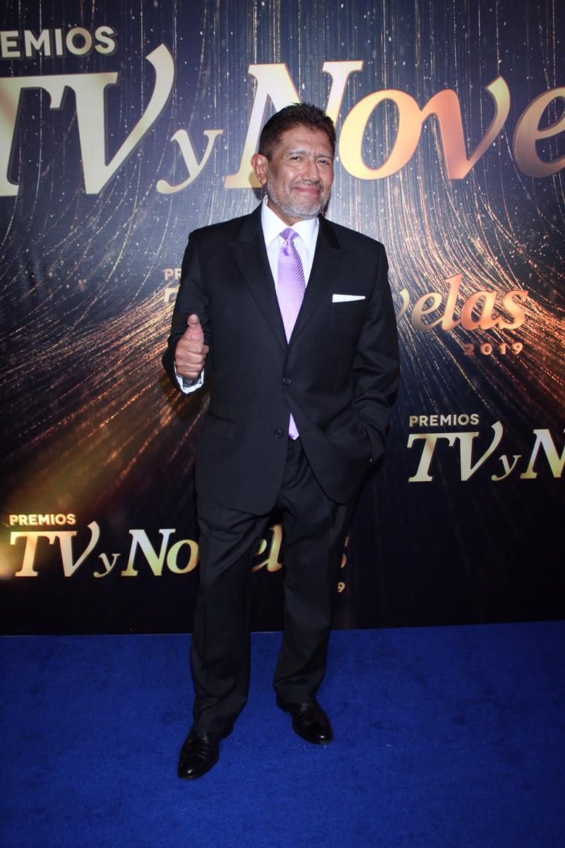Premios TV y Novelas alfombra roja