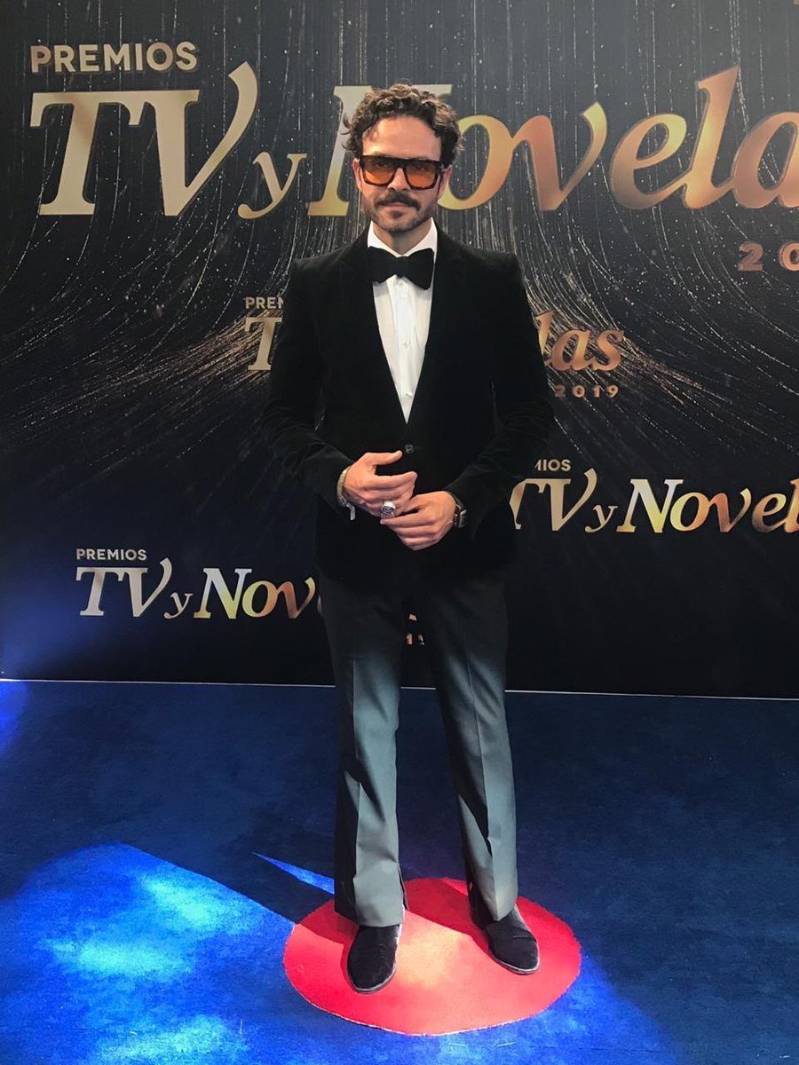 Premios TV y Novelas alfombra roja