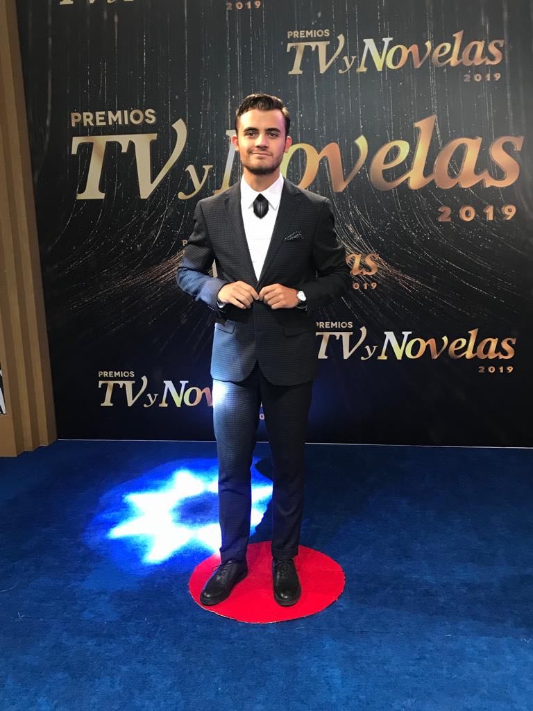 Premios TV y Novelas alfombra roja