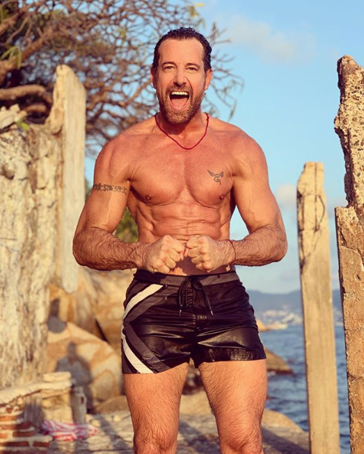 Gabriel Soto se convierte en sacerdote
