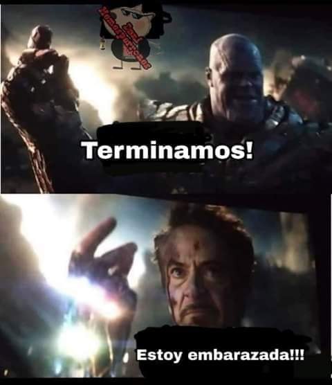 Memes de Iron Man tronando los dedos en Avengers Endgame