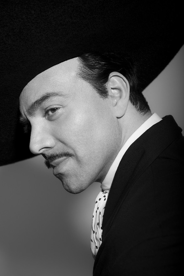 Foto de Omar Chaparro como Pedro Infante